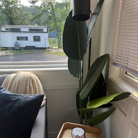 The Tiny Getaway Home Elizabethtown Εξωτερικό φωτογραφία