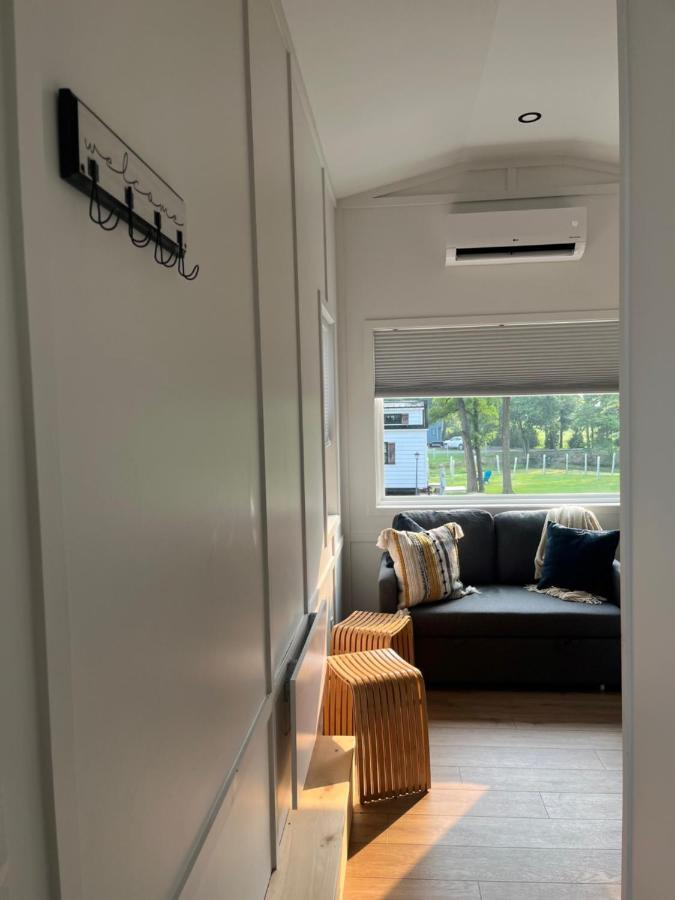 The Tiny Getaway Home Elizabethtown Εξωτερικό φωτογραφία